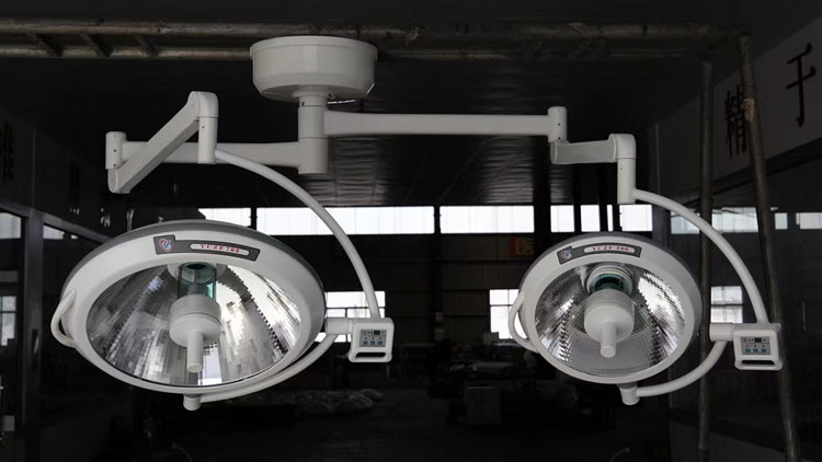 ceiling surgical light